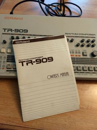 Vintage Roland TR - 909 Rhythm Composer Analog Drum Machine AS - IS 2
