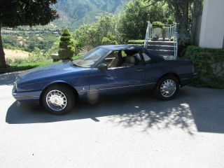 1993 Cadillac Allante 2