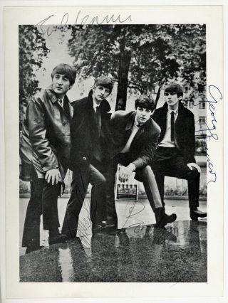 Beatles Incredible Fully Signed Beatles Glossy Photograph I Rarely Get These In
