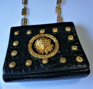 Vintage Gianni Versace Medusa Chain Purse