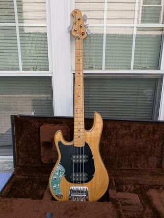 Extremely Rare Left - Handed 1979 Music Man Sabre Bass w/ Hardshell Case 2