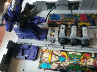 Vintage G1 Transformers Optimus Prime 1984 Action Figure and Trailer 3