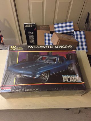 Vintage 1:8 Scale Monogram Model Kit 65 Corvette Stingray