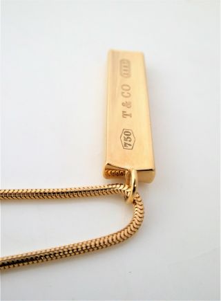 Rare TIFFANY & CO.  18k Yellow Gold 1837 Bar Pendant Snake Chain Necklace 18 