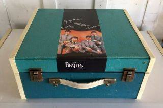 Vintage The Beatles Record Player Phonograph Turntable 2