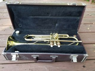 Yamaha Ytr - 2320 Model Trumpet Japan Case And Mouthpiece