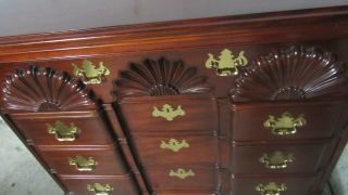 Thomasville Bachelors Chest Dresser Mirror Block - front Chippendale Mahogany 11