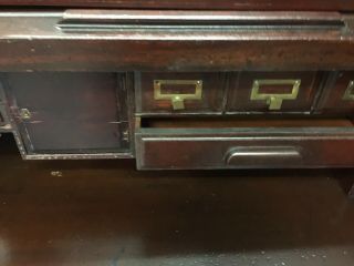 Antique 1900’s Roll - top Desk Solid Mahogany18 Drawers Auto - lock Dornette Bros 8