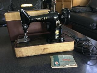 Vintage Singer Sewing Machine Model 99k 1957 Travel Hard Case