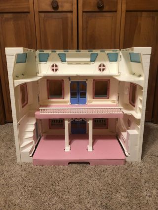 Vintage Fisher Price 1993 Loving Family Dream Doll House With 33 Acc.  & Figures 2