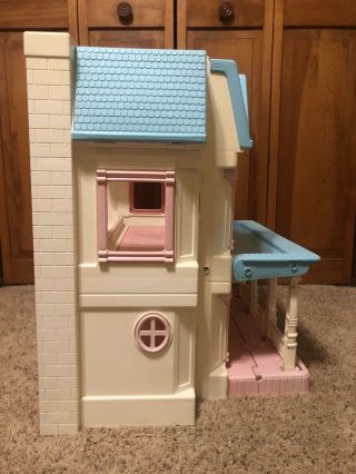Vintage Fisher Price 1993 Loving Family Dream Doll House With 33 Acc.  & Figures 6