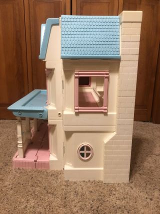 Vintage Fisher Price 1993 Loving Family Dream Doll House With 33 Acc.  & Figures 7