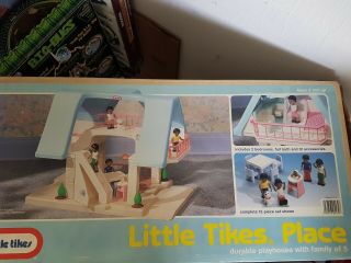Vintage Little Tikes Place Dollhouse Blue Roof.  African American Family