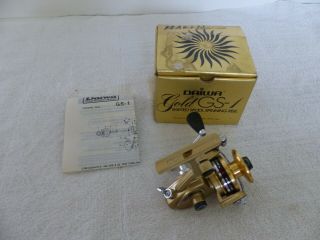 Vintage Daiwa Gs - 1 Gold Series Spinning Skirted Fishing Reel Ultra Light W/ Box