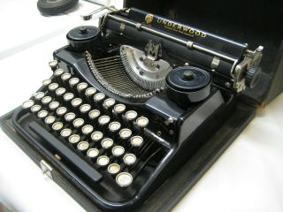 Vintage 1920 ' s Underwood Standard 4 Bank Portable Typewriter w Case Glass Keys 2