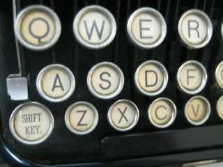 Vintage 1920 ' s Underwood Standard 4 Bank Portable Typewriter w Case Glass Keys 5
