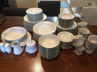 92 Piece Vintage China Set - Service For 12 - Cond.