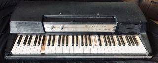 Vintage Wurlitzer Electric Piano Model 200a - -