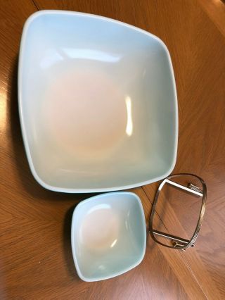 RARE VINTAGE PYREX TURQUOISE BLUE SNACK AND DIP SET ca 1950s Retro 4