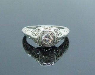Vintage 1920s Art Deco Platinum 0.  25tcw Diamond Filigree Ring