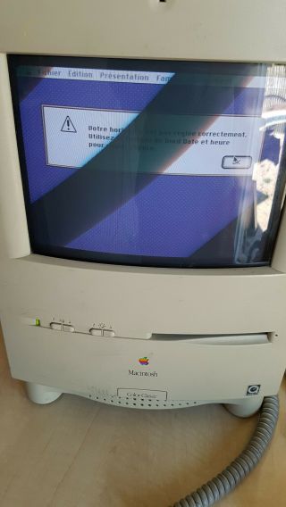 Vintage Apple Macintosh Color Classic M1600 French Francais C1 - 7.  1 1993 2