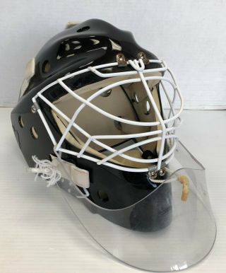 Vintage Rare Unmarked Kevlar Ice Hockey Goalie Helmet Senior Black Cat Eye Cage