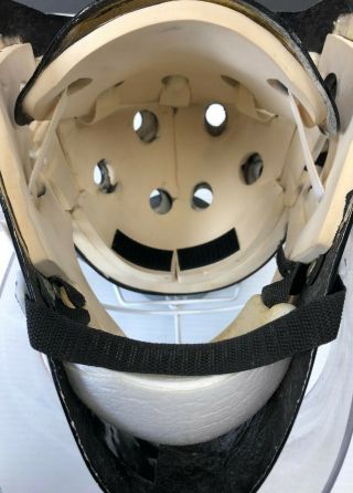 Vintage Rare Unmarked Kevlar Ice Hockey Goalie Helmet Senior Black Cat eye cage 4