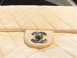 Rare AUTHENTIC CHANEL Hula Hoop Shoulder Bag Black/White Lambskin Leather 7