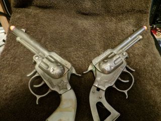 Vintage " Texas Ranger " Dueling Cap Pistols With Belt And Holster (two Bullets)