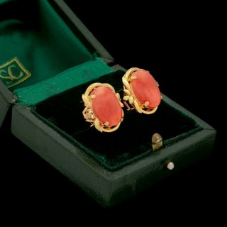 Antique Vintage Deco Retro 14k Yellow Gold Chinese Carved Coral Diamond Earrings