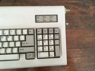 VINTAGE IBM PC / AT Clicker Keyboard MODEL F 5 Pin DIN 4