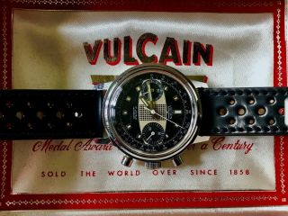 Vintage rare VULCAIN GRAND PRIX SURFBOARD 2 register chronograph,  box 12