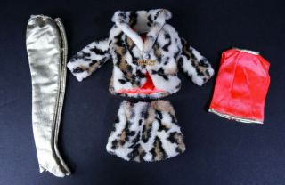 Ultra Rare Vintage Barbie Dolls Variation Fab Fur & Complete