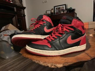 Vintage 2001 Bred Black And Red Nike Air Jordan 1 High Og Size 10.  5