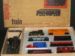 Vintage Allstate Sears Roebuck 9942 Haven Ho Train Set