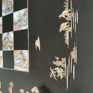 1960s Vintage Black Lacquered Mother of Pearl Inlay Backgammon Chess Checkers 11