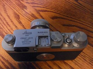 Vintage Leica IIIg with summicron 50mm f2 collapsible lens and case. 2