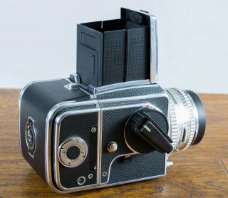 Hasselblad 500C/M Outfit,  Zeiss Planar 80mm f/2.  8 Lens,  A12 Back,  Rare Case, 3