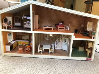 Lundby Vintage Dollhouse With Furniture And Dolls