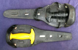 Set Of 2 Differents : Vintage Beuchat Diving Knives (model Dagger)