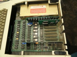 Vintage Apple II Personal Computer A2S0032 with floppy drive Needs Repairs 4