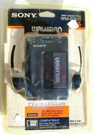 Vtg Black Sony Walkman Wm - F2015 Portable Cassette Player W/ Radio