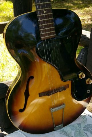 Vintage 1962 Gibson ES 120T Sunburst With Case 3