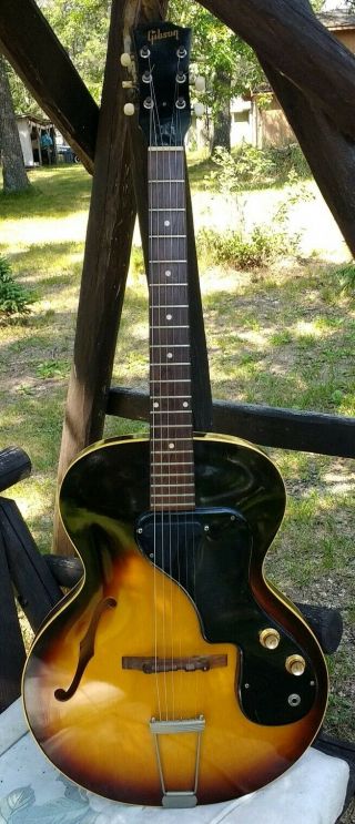 Vintage 1962 Gibson ES 120T Sunburst With Case 6