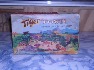 Rare Vintage Marx " Tiger Town " Miniature Playset