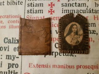 Rare Ancient Relic : St.  Teresa B.  G.  (of Jesus Child) - With Leather Cover