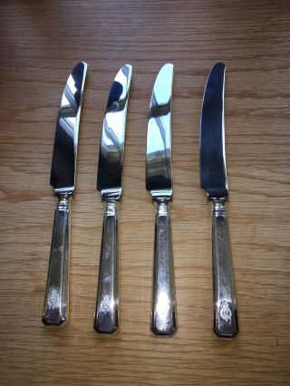 The Royal & Ancient Golf Club Of St Andrews,  Scotland,  Set Of 4 Medium Knives