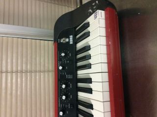 Korg SV - 1 73 Red Stage Vintage Portable Piano Keyboard 3
