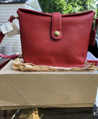 Coach Vintage Red Leather Binocular Style Crossbody Shoulder Flap Bag Usa