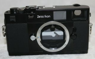 Near Zeiss Ikon Zm Rangefinder Camera Body Rare Black